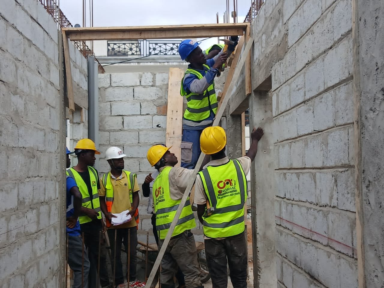 Chantier Villa Triplex Jumelée  5 Pièces Gros Œuvre